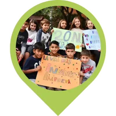 Infants-manifestacio-PAU-Fundesplai