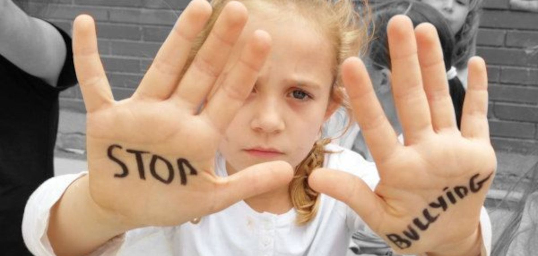 Bailamos para el Día Internacional contra el Bullying