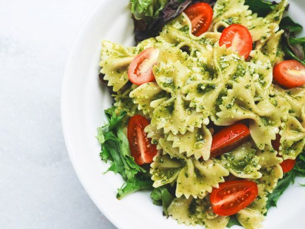 3 ensaladas de verano para niñas y niños