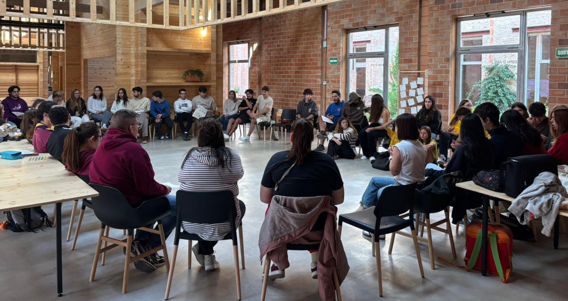 Monitors i monitores en una formació del MEV