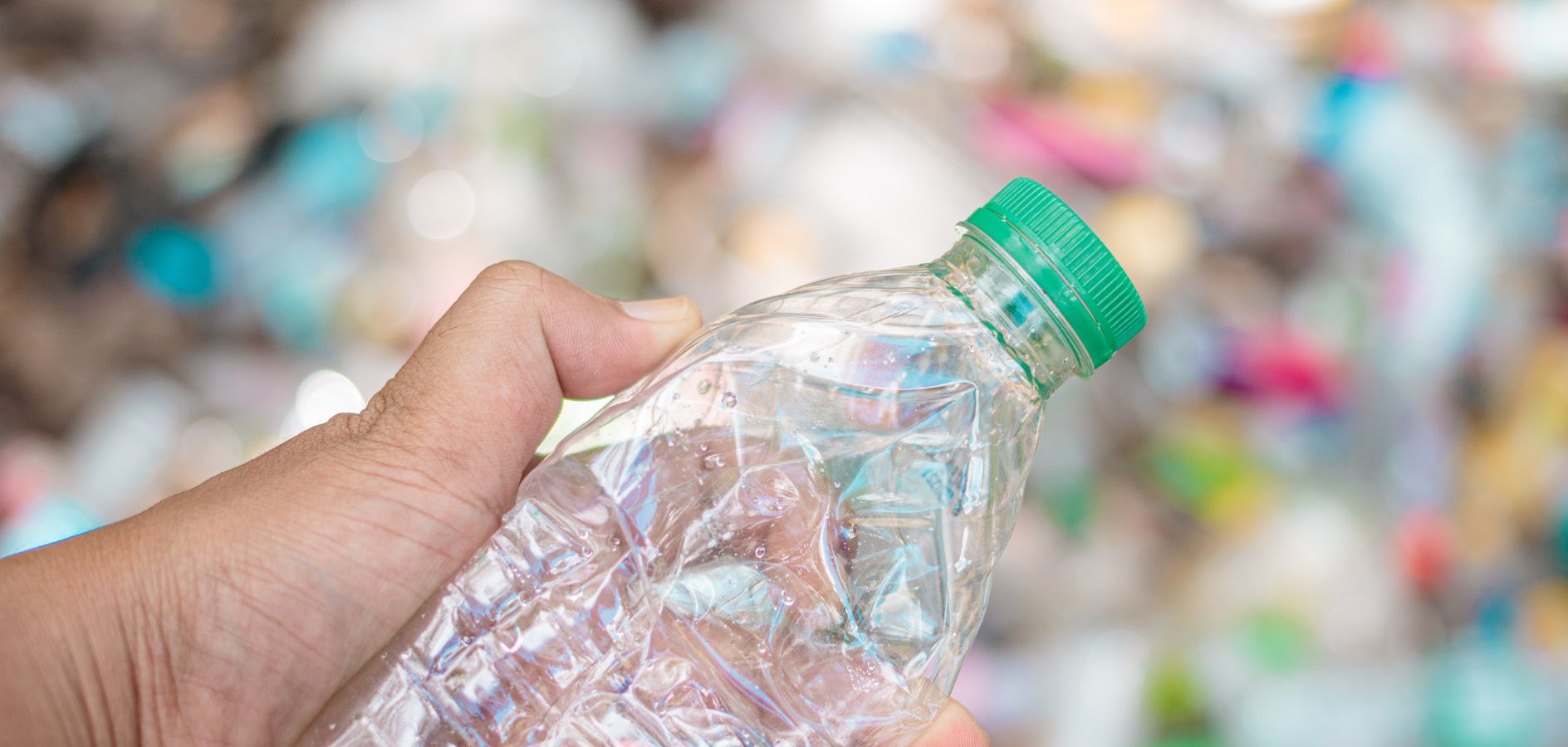 10 Manualidades para reutilizar el plástico