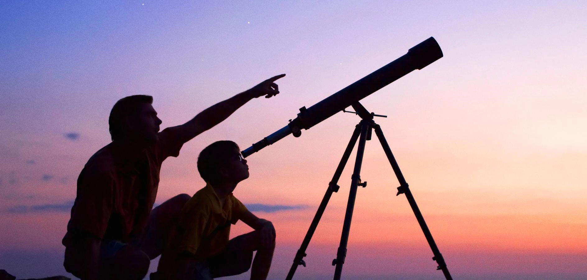 8 observatoris astronòmics per veure les estrelles en família