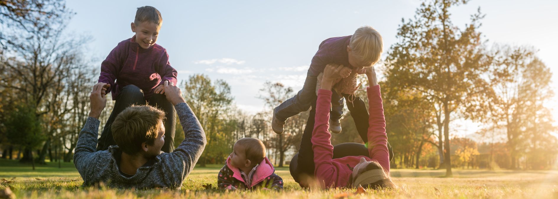 11 jocs d’exterior per jugar en família