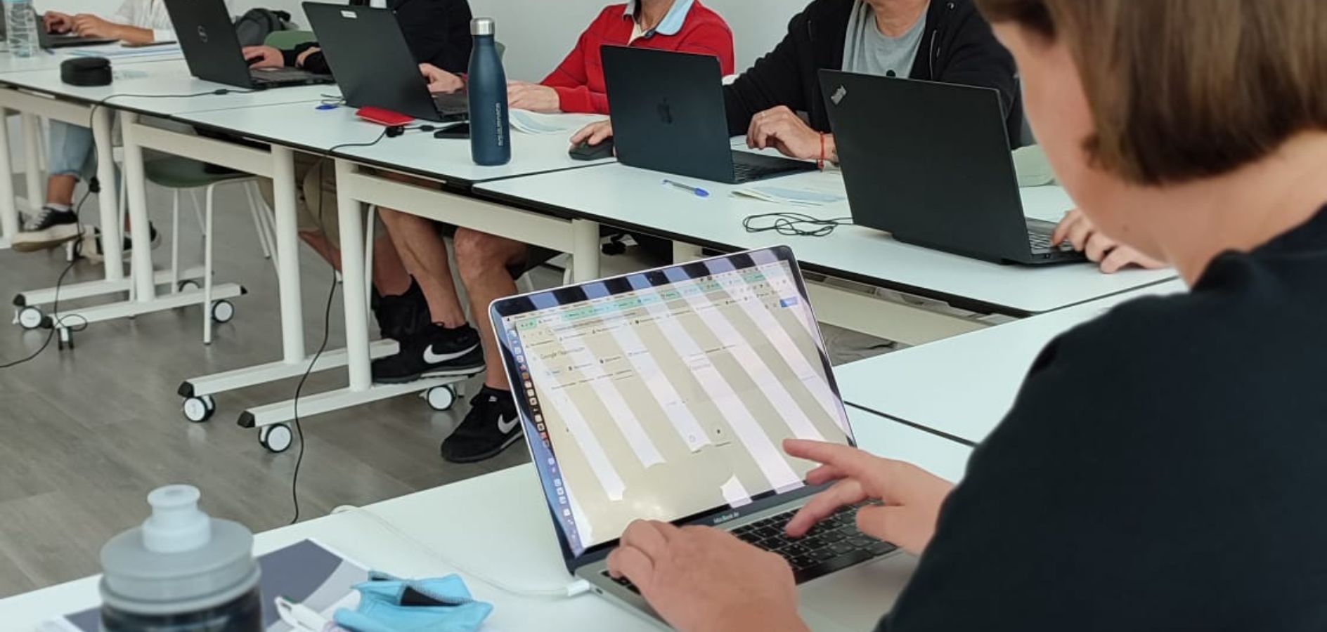 8 certificats professionals ideals per a trobar feina ràpidament