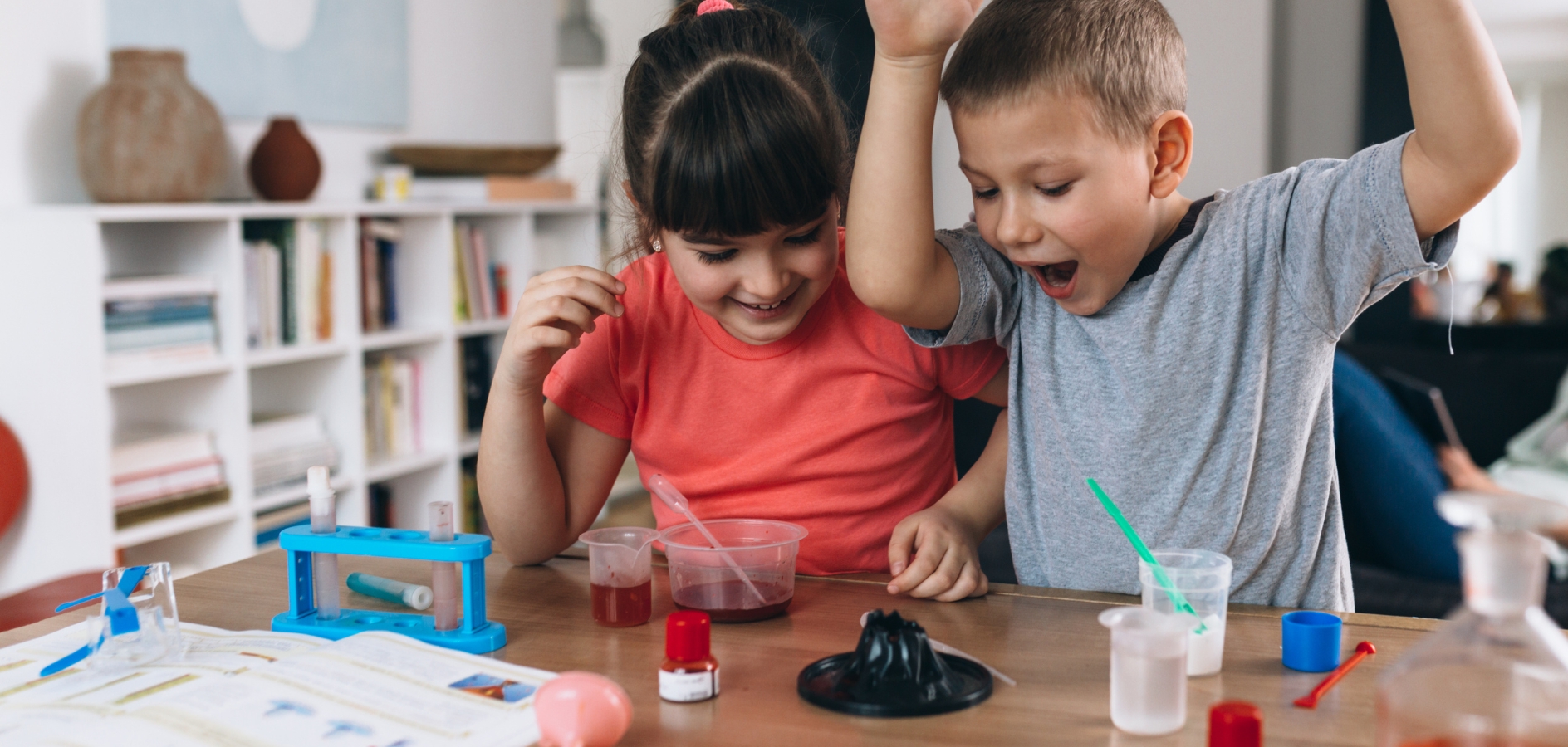 8 experiments científics (fàcils) per fer a casa