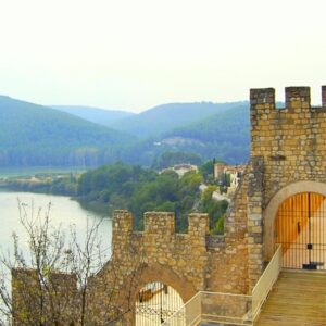 Un viatge medieval a Castellet i la Gornal