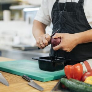 Descarrega el llibre ‘MENJA. ACTUA. IMPACTA. Per una alimentació saludable i sostenible’